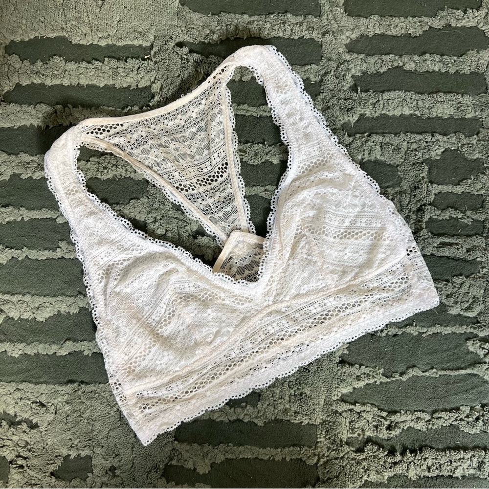Victoria's Secret Off White Lace Bralette